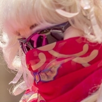 Angelyne Çıplak