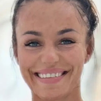 Anita Bekus Çıplak