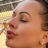 Anita Milán Çıplak