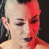 Anjie Çıplak