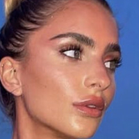 Anna Asatiani Çıplak