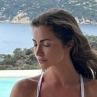 Anna Austin Çıplak