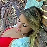 Anna Clara Rios Çıplak