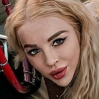 Anna Contortionist Çıplak