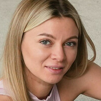 Anna Crystall Çıplak