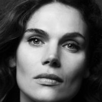 Anna Drijver Çıplak