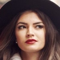 Anna-Lea Popp Çıplak