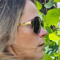 Annabelle Peaches Çıplak