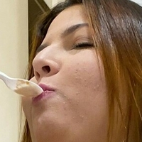 annaoli Çıplak