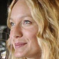 Anne Ross Çıplak