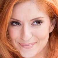 Anneliese Van Der Pol Çıplak