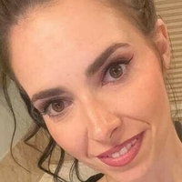 Annie Kundis Çıplak