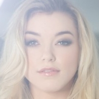 Anny Aurora Çıplak