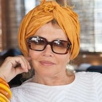Anouska Hempel Çıplak