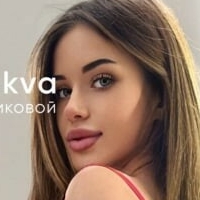 Anya Desyatnikova Çıplak