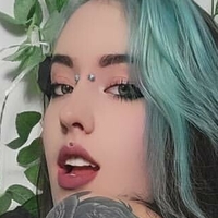 AnyValerieVampyr Çıplak