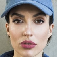 Ariana Cena Çıplak
