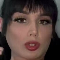 Ariana Slavens Çıplak