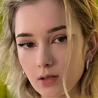 Arisha Soniloon Çıplak