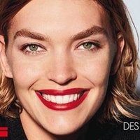 Arizona Muse Çıplak