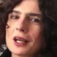 Arsinée Khanjian Çıplak