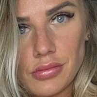 Ash Potts Çıplak