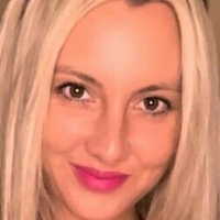 Ashlee Louise Çıplak