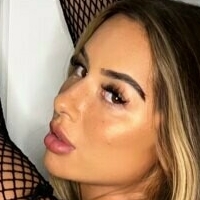 Aubrey Clarke Çıplak