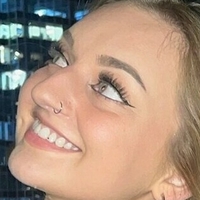 avacanary Çıplak