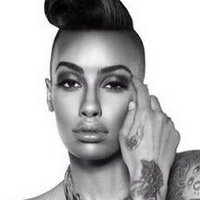 AzMarie Livingston Çıplak