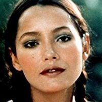 Barbara Carrera Çıplak