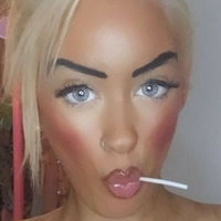 Barbiegiel23 Çıplak