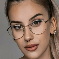 bbyliilii Çıplak