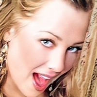 Belinda Farrelly Çıplak