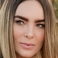 Belinda Çıplak