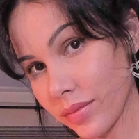 Bella Brookz Çıplak