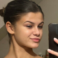 Bella Jone Çıplak