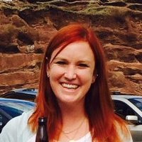 Beth Linhart Çıplak