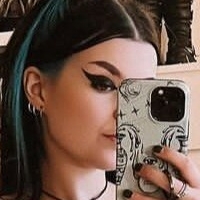 Bethanysmiles98 Çıplak