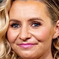 Beverley Mitchell Çıplak