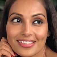 Bipasha Basu Çıplak