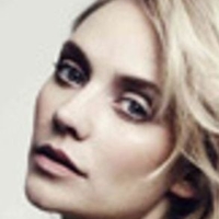 Bracha van Doesburgh Çıplak