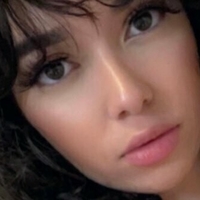 Briannagutz Çıplak