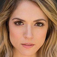 Brooke Nevin Çıplak