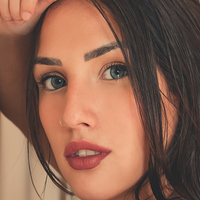 Brunna Ruvira Çıplak