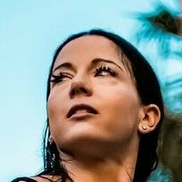 Brynn Kurlan Çıplak