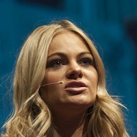 Caitlin Crosby Çıplak
