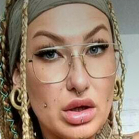 Call_Me_Pocahontas Çıplak