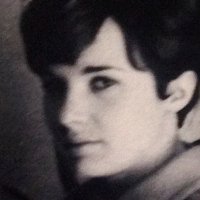 Carol Dark Çıplak