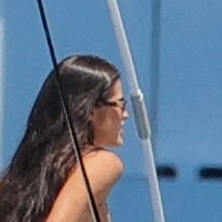 Carol Mendes Çıplak